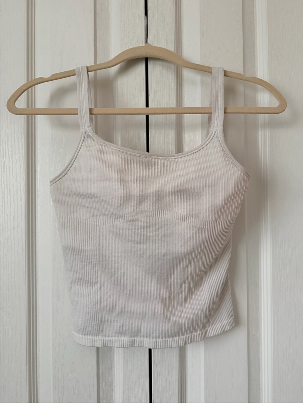 lululemon athletica Ebb to Street Scoop-Neck Cropped Tank top size 6 - Picture 3 of 5